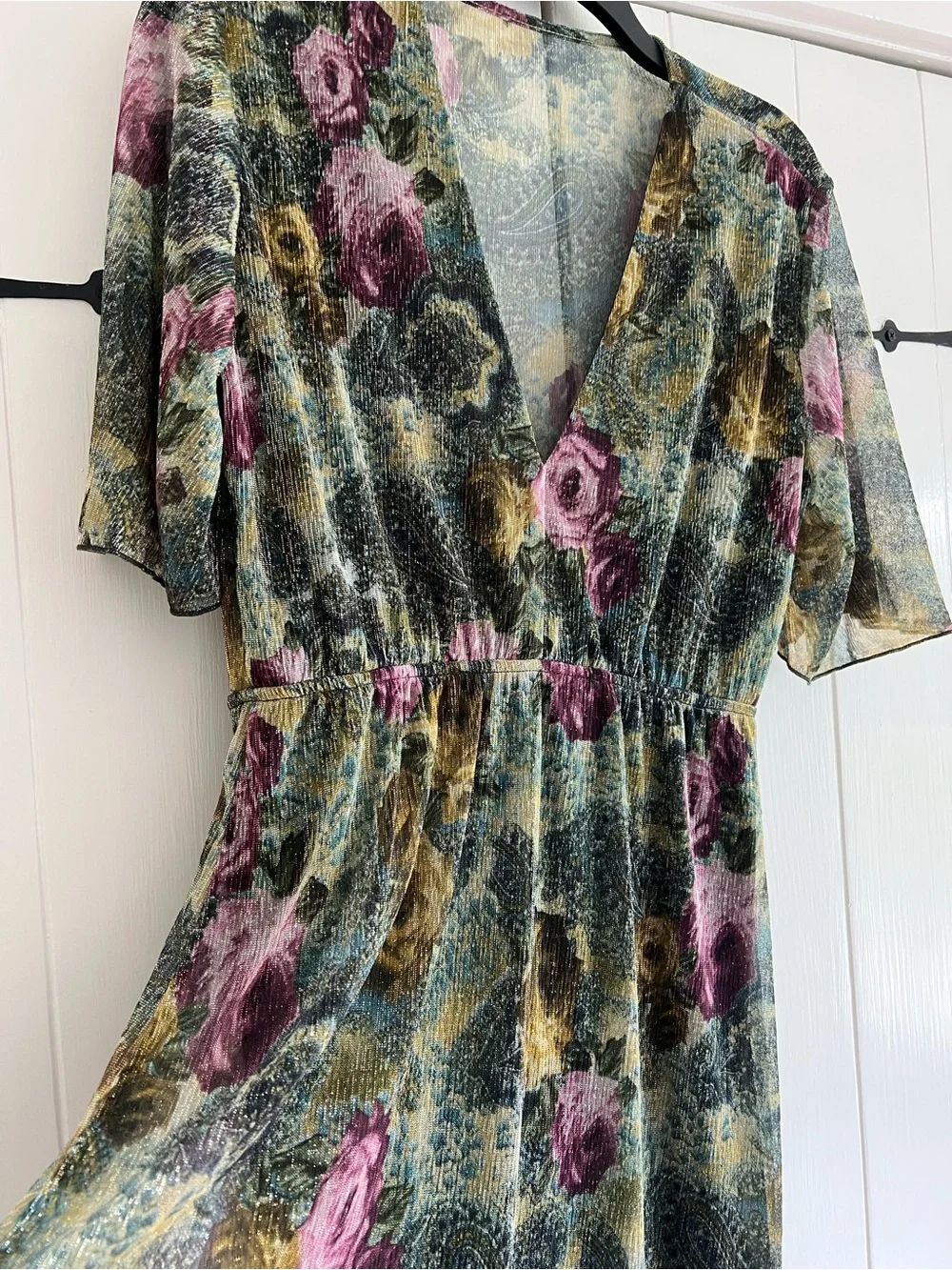 Green Floral V-Neck Maxi Dress - Elegant Women’s Summer Dress - Picture 3 of 5